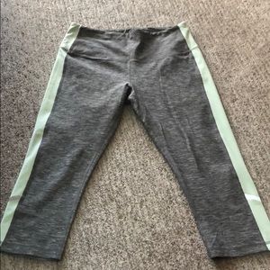 Marika Sport Performance Capri - grey & mint